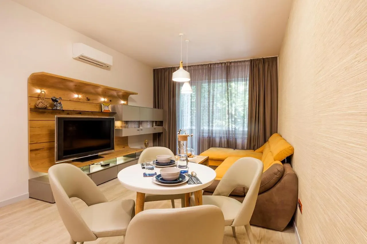 Sca Sofia City Apartments 0*,